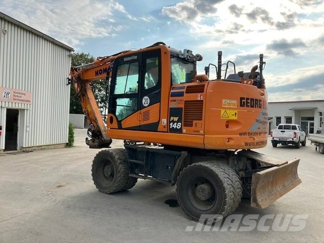 Komatsu Mobilbagger PW148-11 Pelle sur pneus