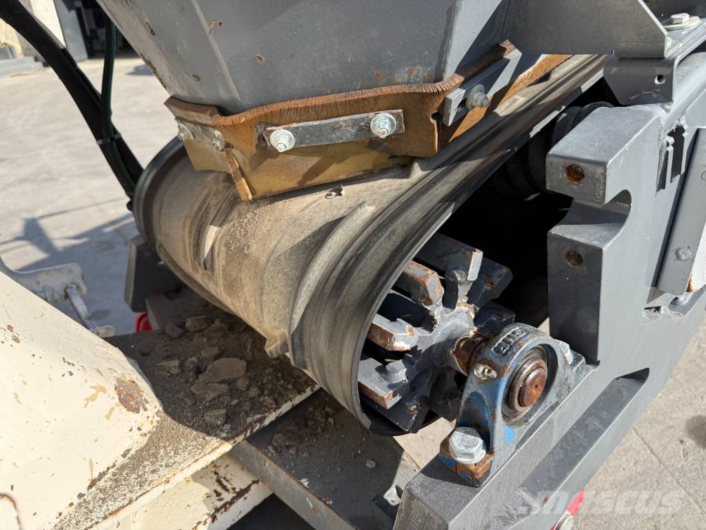 Wirtgen W 1000 F Asphaltfräsen