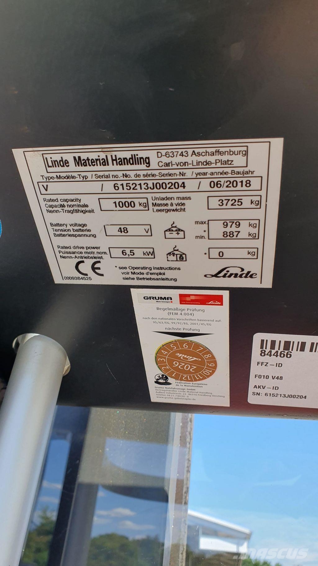 Linde V48 High lift order picker