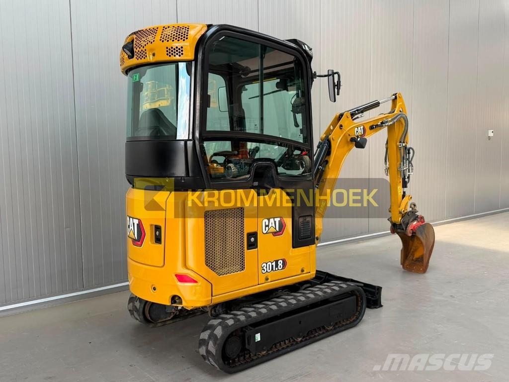 CAT 301.8 Mini pelle < 7t
