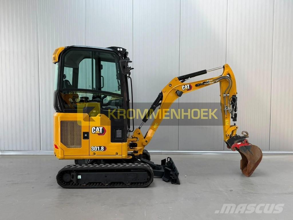 CAT 301.8 Mini pelle < 7t