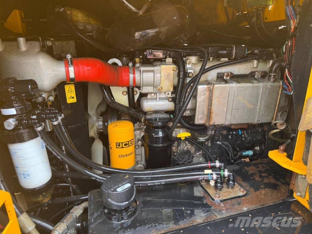 JCB 9T Vehículos compactos de volteo