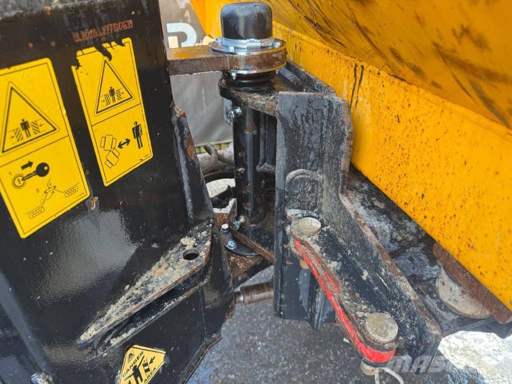 JCB 9T Vehículos compactos de volteo