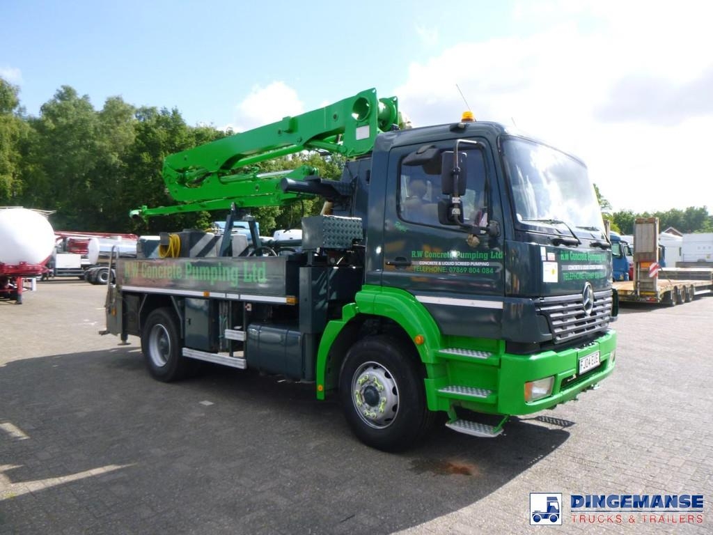 Mercedes-Benz Atego 1823 4x2 Putzmeister concrete pump 16 m Betonpomptrucks