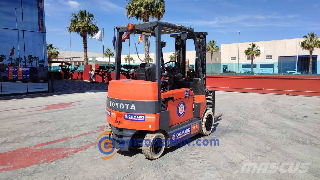 Toyota 7 FBM 30 Electric forklifts