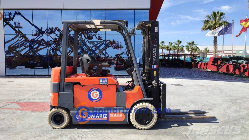 Toyota 7 FBM 30 Electric forklifts
