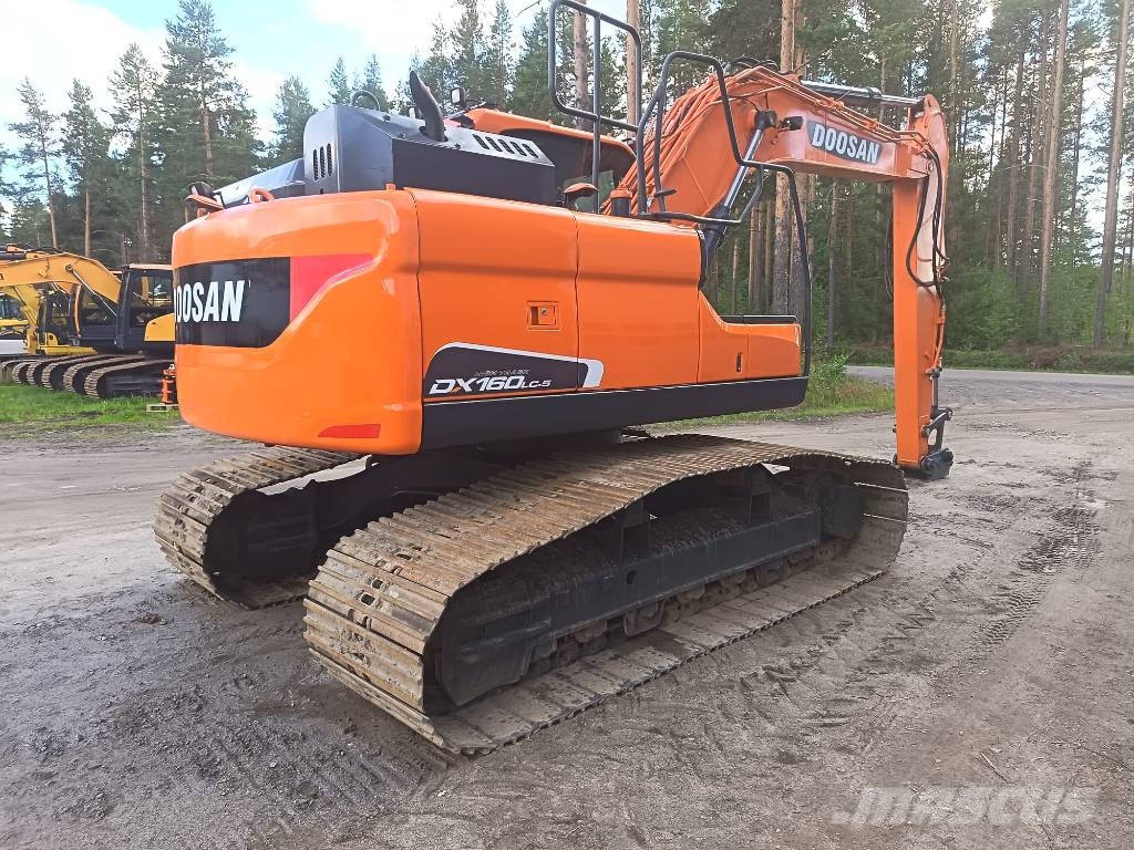 Doosan DX160LCH-5 Гусеничні екскаватори