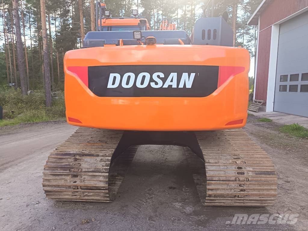 Doosan DX160LCH-5 Гусеничні екскаватори