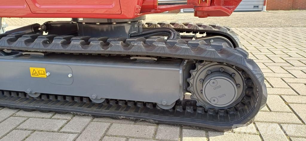 Takeuchi TB320 Miniescavatori