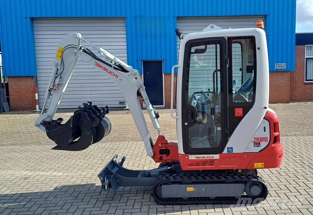 Takeuchi TB320 Miniescavatori