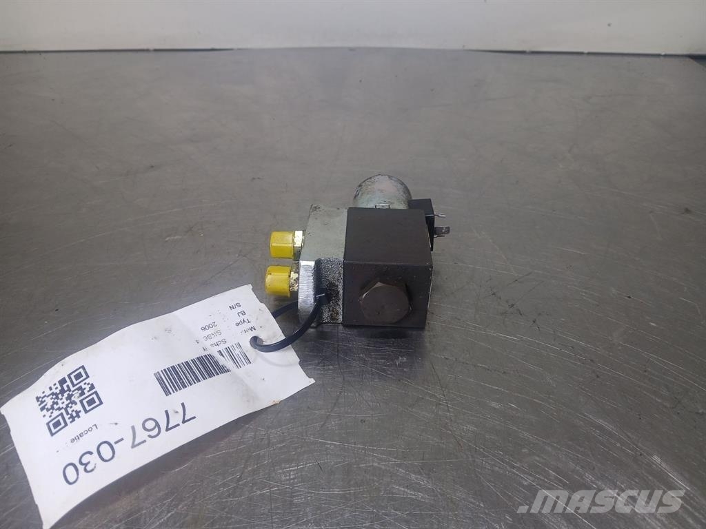 Schaeff SKS634-Argo Hytos RPE3-062C51-NG6 4/2 Valve 12V Hydraulics