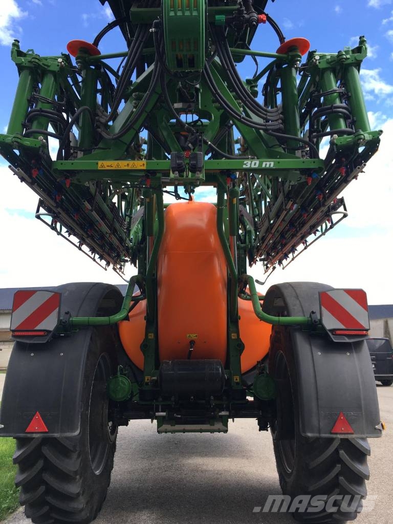 Amazone UX 7601 Super Dragna sprutor