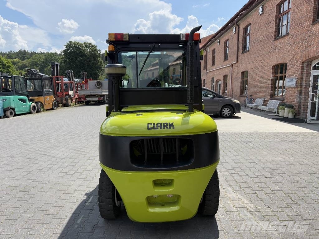 Clark C 50 SD Dīzeļa autoiekrāvēji