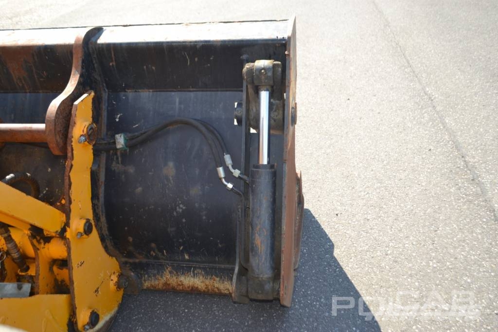 JCB 4 CX Ekskavaatorlaadurid