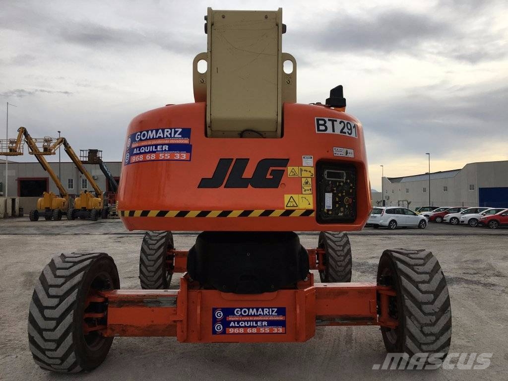 JLG 1350 SJP Kĺbové plošiny