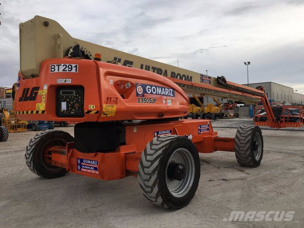 JLG 1350 SJP Kĺbové plošiny