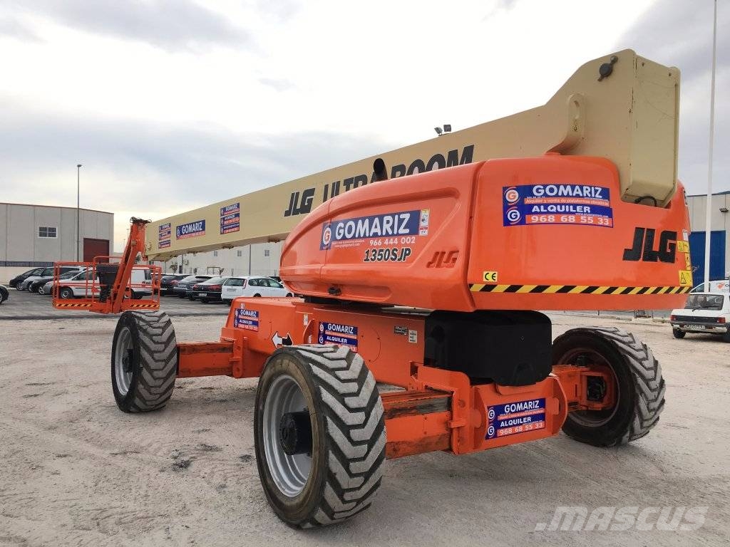 JLG 1350 SJP Kĺbové plošiny