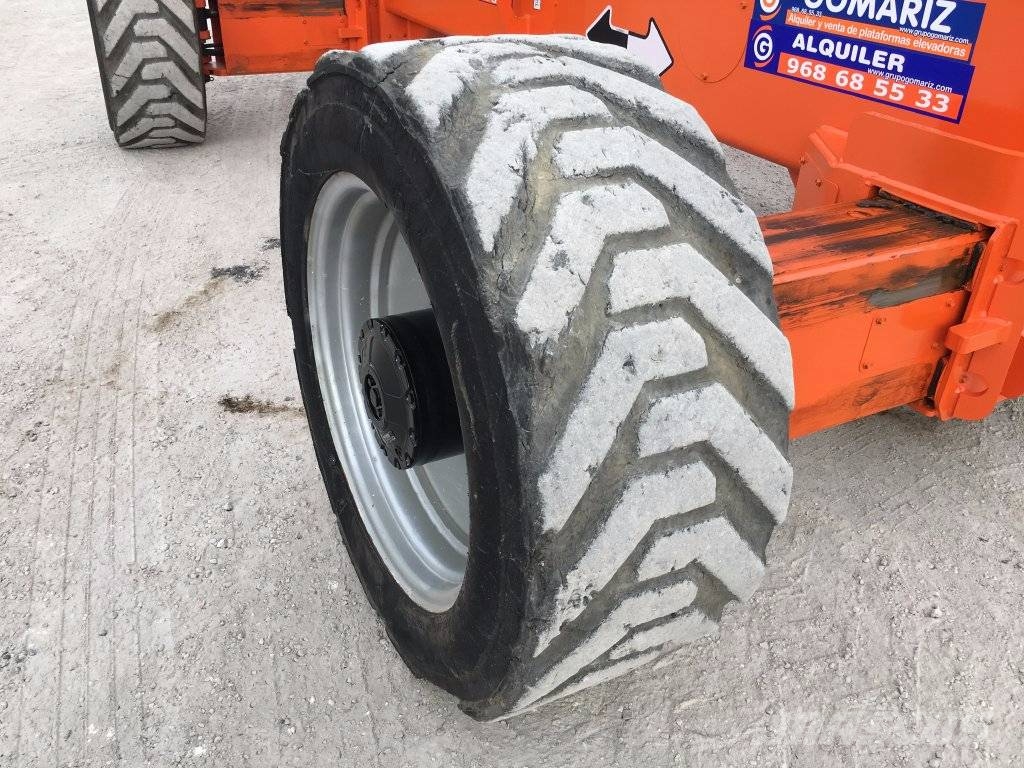 JLG 1350 SJP Kĺbové plošiny
