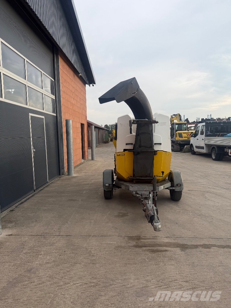 Saelen TS Industries GS Jaguar 45DS Broyeur de végétaux