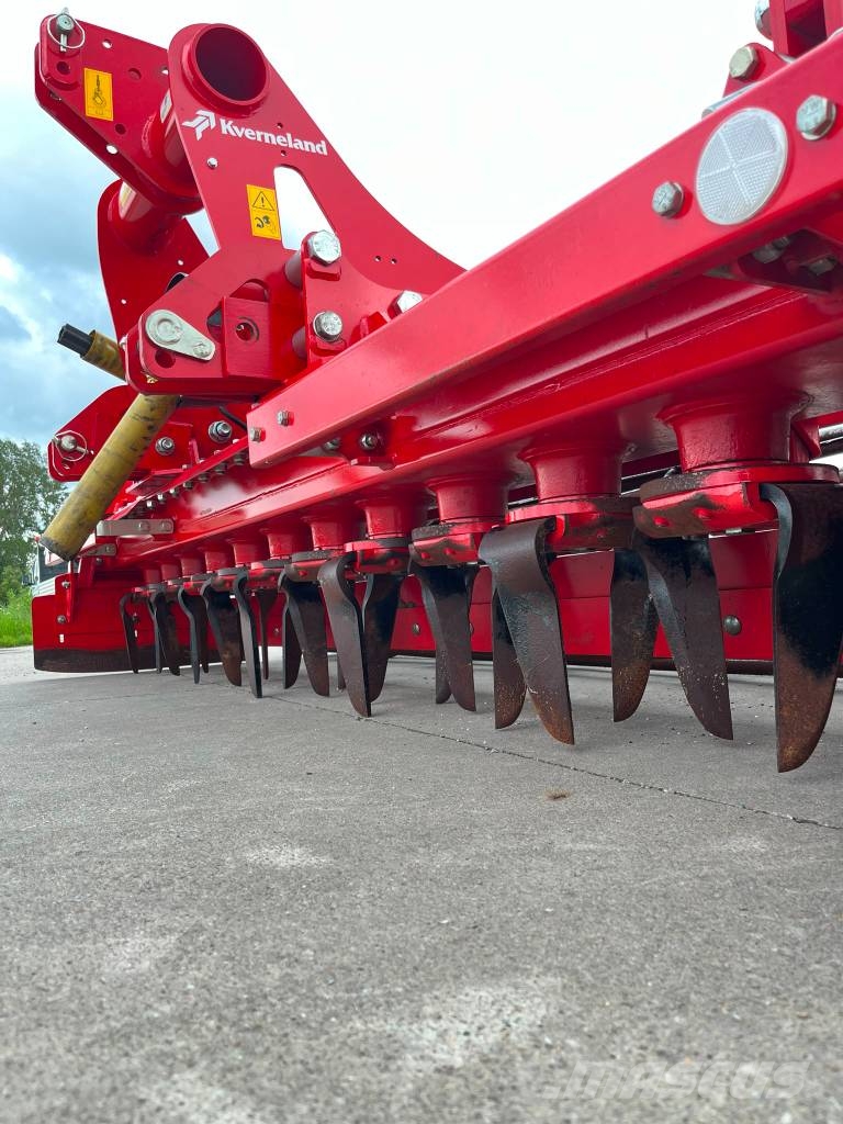 Kverneland H Series Rotačné brány a pôdne frézy