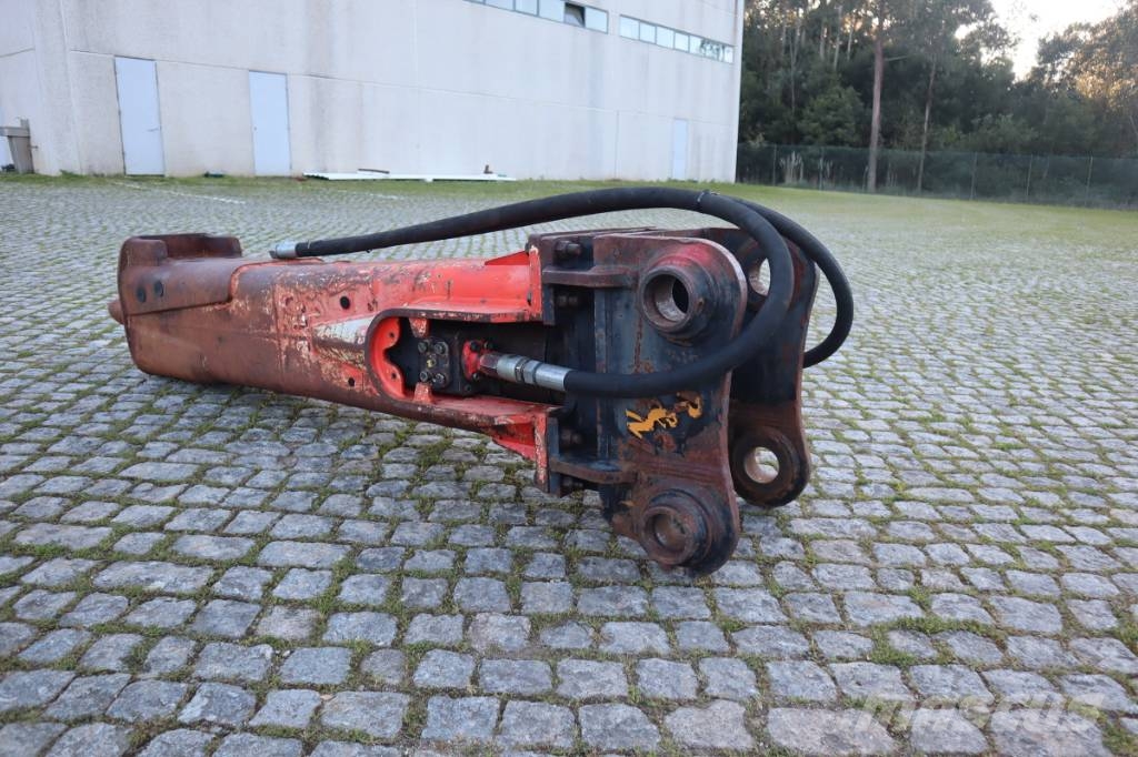 Rammer E68 1710 kg 21–32 t Martillos hidráulicos