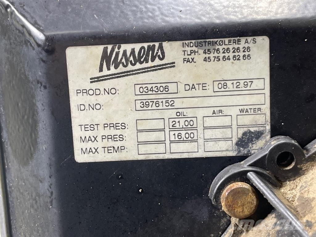 Atlas AR65-Nissens 3976152-Oil cooler/Ölkühler 油圧機