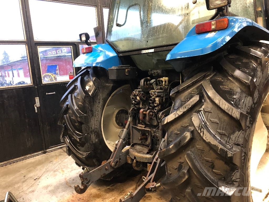 New Holland TS 110 Dismantled: only spare parts Traktorer