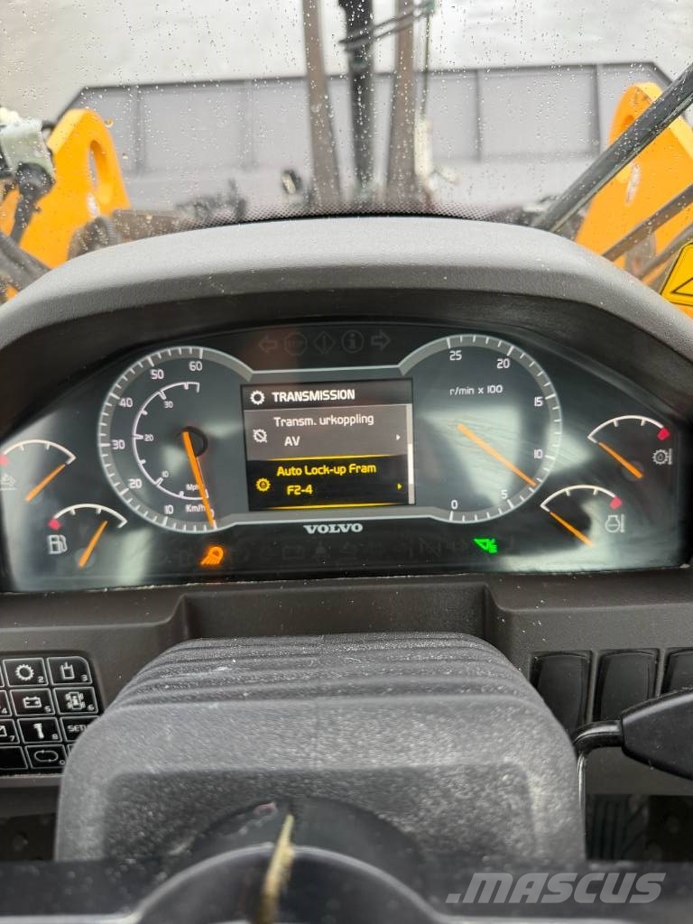 Volvo L120H Våg Lock-up, Co-pilot, 3e o 4e, CDC, C-smörj Kolesni nakladalci