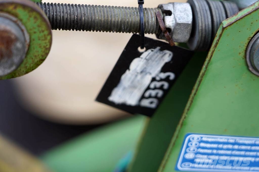 KRONE AM243 CV SLÅTTERKROSS Mähwerke