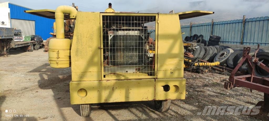 Atlas Κομπρεσέρ Αέρος (Air compressor) Hafif sondaj kuleleri