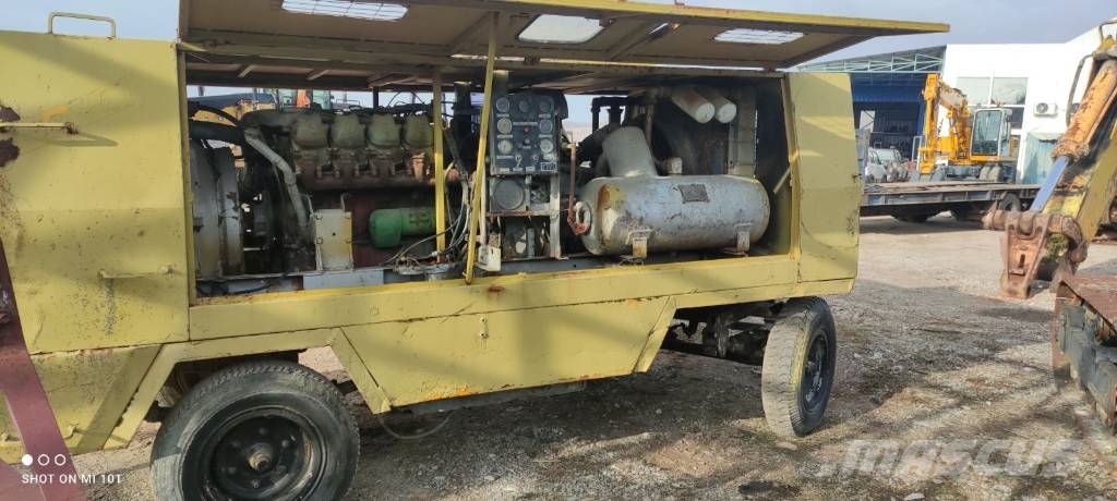 Atlas Κομπρεσέρ Αέρος (Air compressor) Hafif sondaj kuleleri