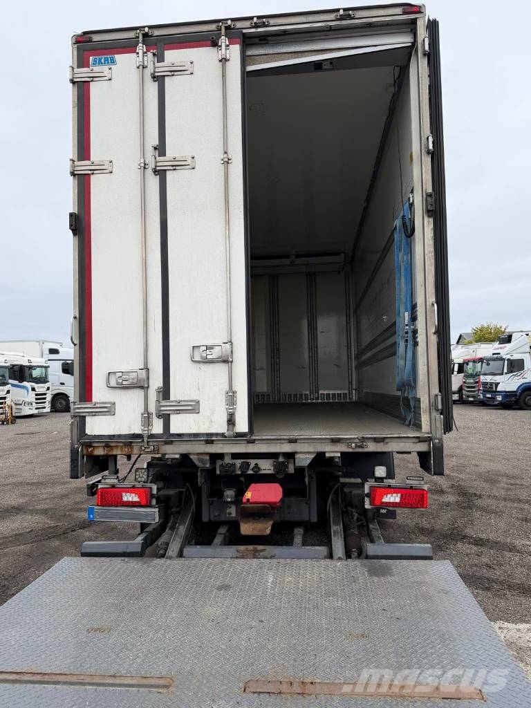 Scania P410LB6X2*4MNB Seria nr 7588 Kamioni hladnjače