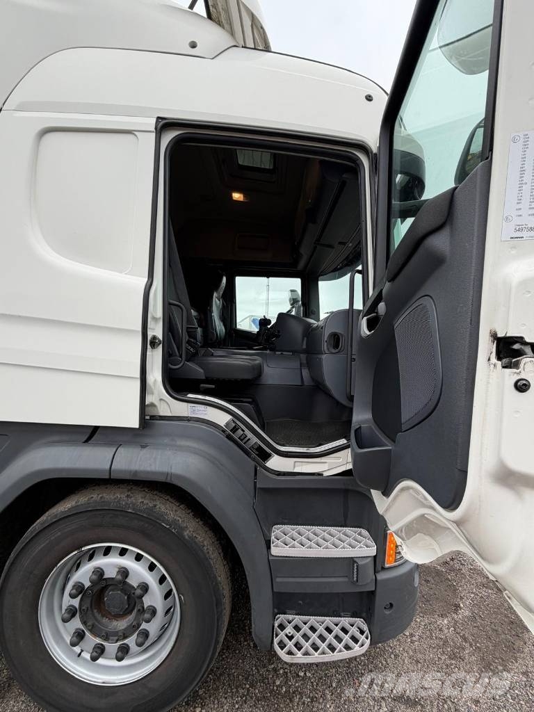 Scania P410LB6X2*4MNB Seria nr 7588 Kamioni hladnjače