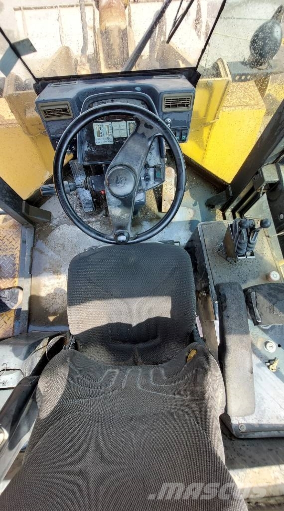 LiuGong CLG 856 Фронтальные погрузчики