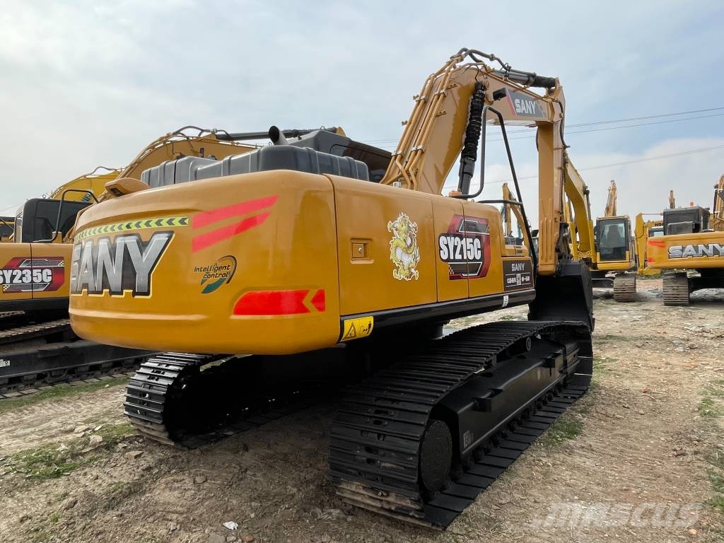 Sany SY 215 حفارات زحافة