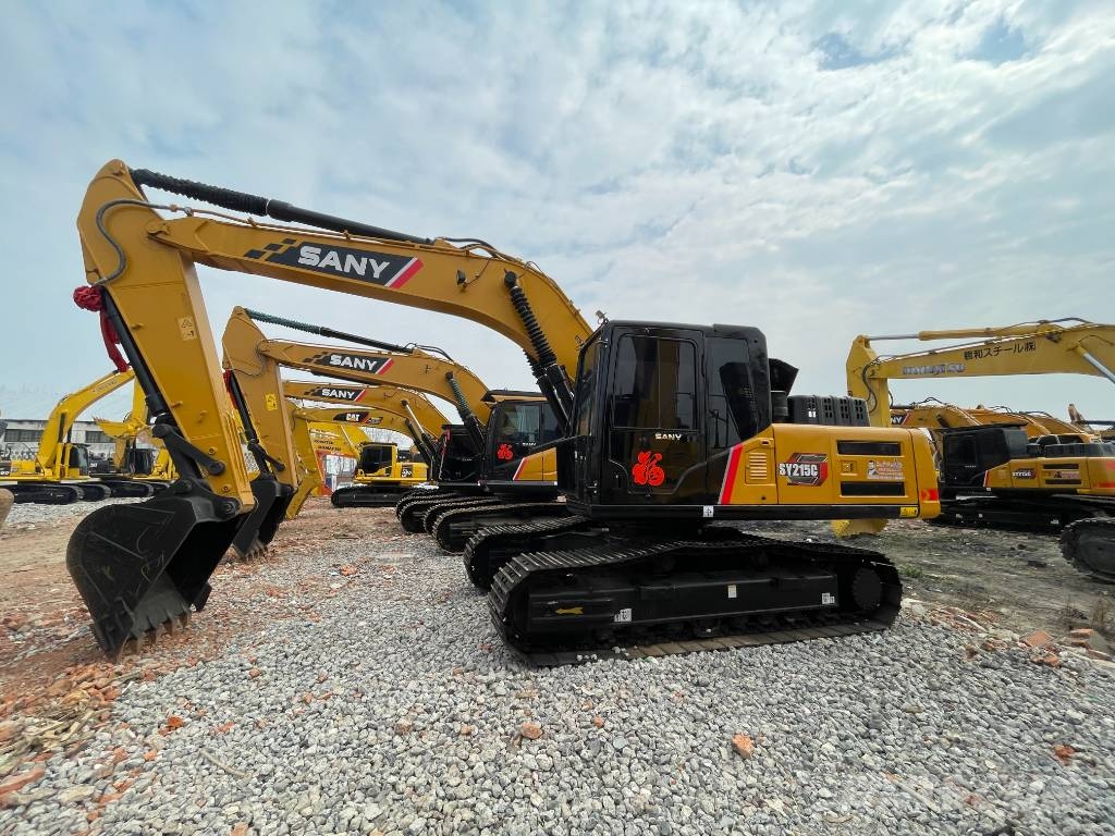Sany SY 215 حفارات زحافة