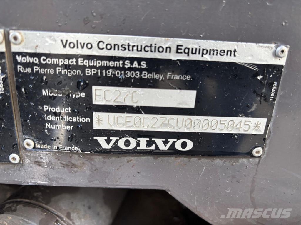 Volvo EC27C Mini pelle < 7t
