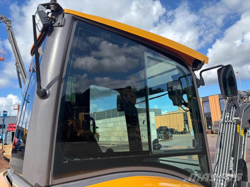 Volvo EC27C Mini pelle < 7t