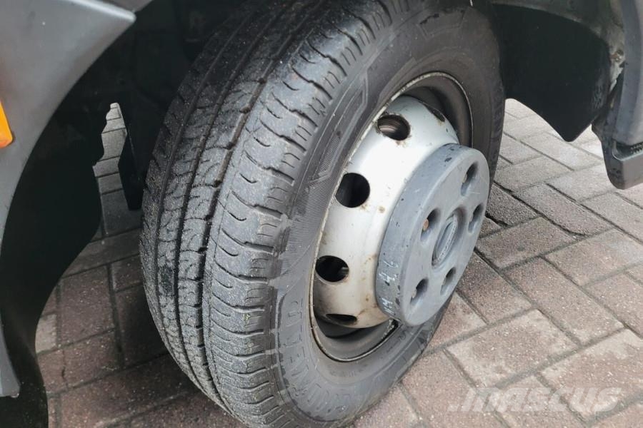 Palfinger P260B As - Is, Dutch Registration, Driving Licence Ant vilkikų montuojamos kėlimo platformos