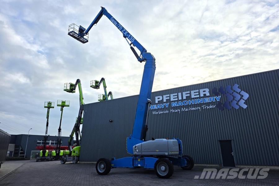 Genie ZX135/70 Diesel, 4x4x4 Drive, 43m Lifting Height, Plataformas con brazo de elevación manual