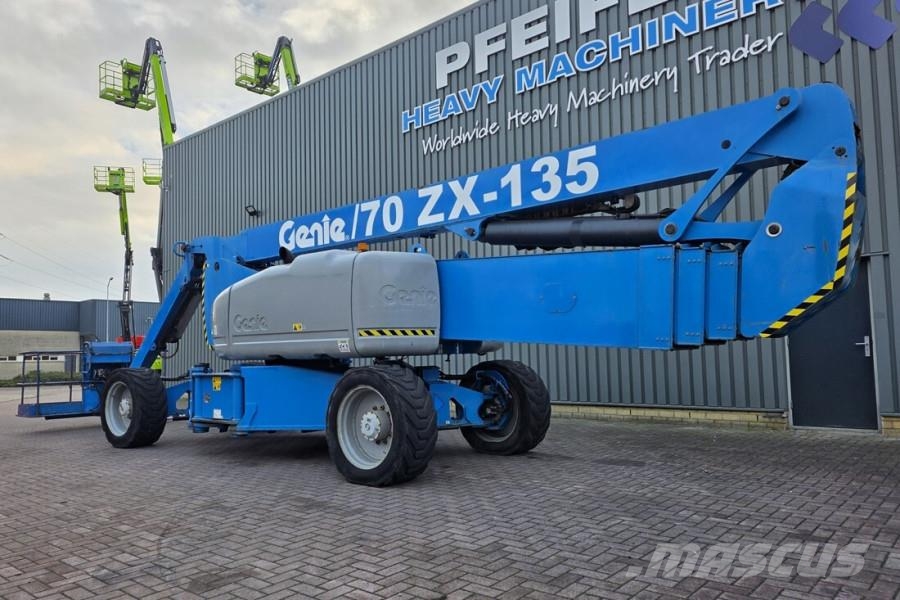 Genie ZX135/70 Diesel, 4x4x4 Drive, 43m Lifting Height, Plataformas con brazo de elevación manual