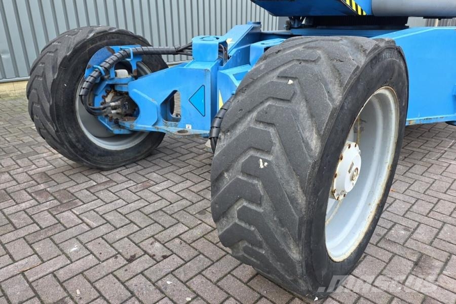 Genie ZX135/70 Diesel, 4x4x4 Drive, 43m Lifting Height, Plataformas con brazo de elevación manual