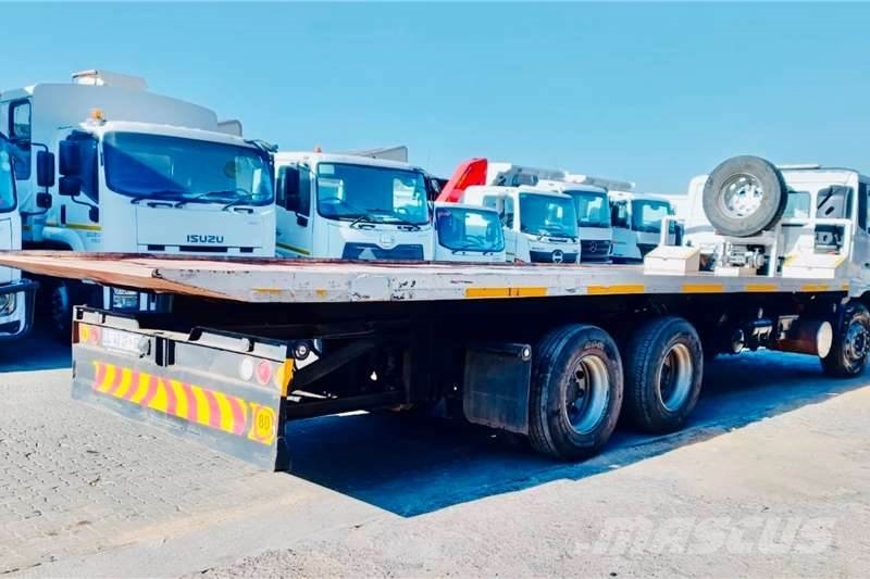 UD PDE 250 6x2 Otros camiones