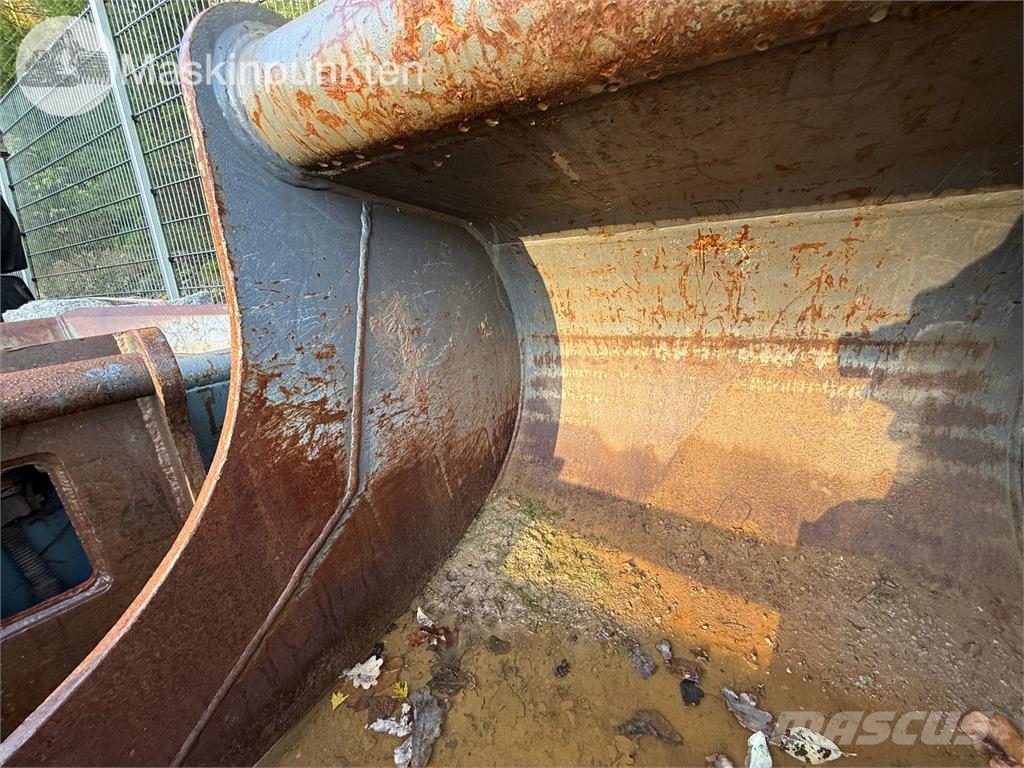Volvo GPX Buckets