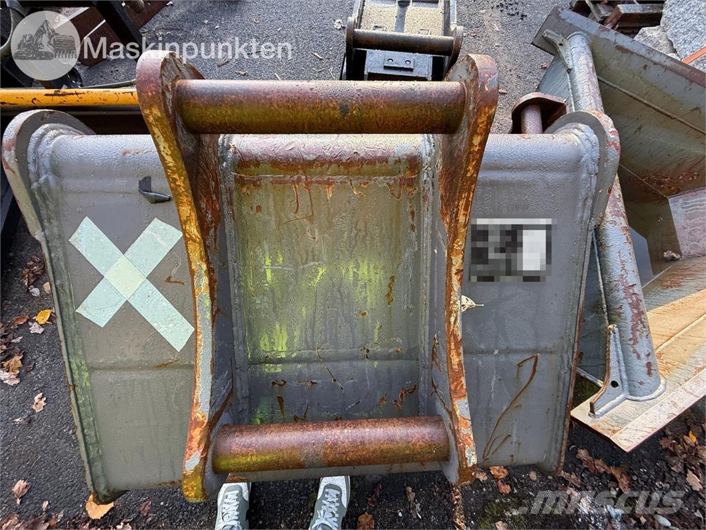 Volvo GPX Buckets