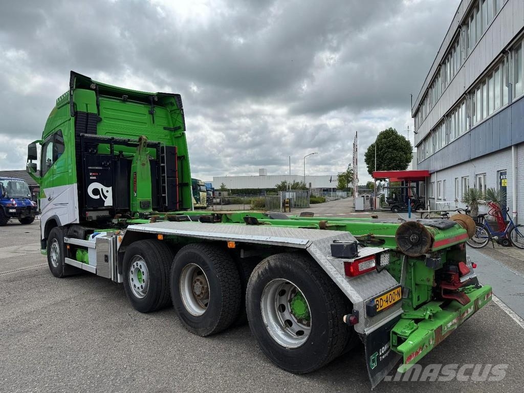 Volvo FH 16.550 8X2 EURO 6 + HIAB HOOKLIFT 20 TON شاحنات الرافعات الخطافية
