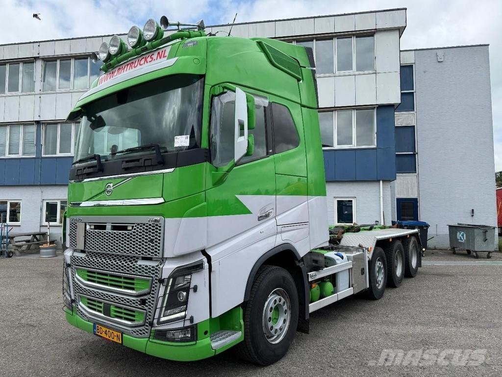 Volvo FH 16.550 8X2 EURO 6 + HIAB HOOKLIFT 20 TON شاحنات الرافعات الخطافية