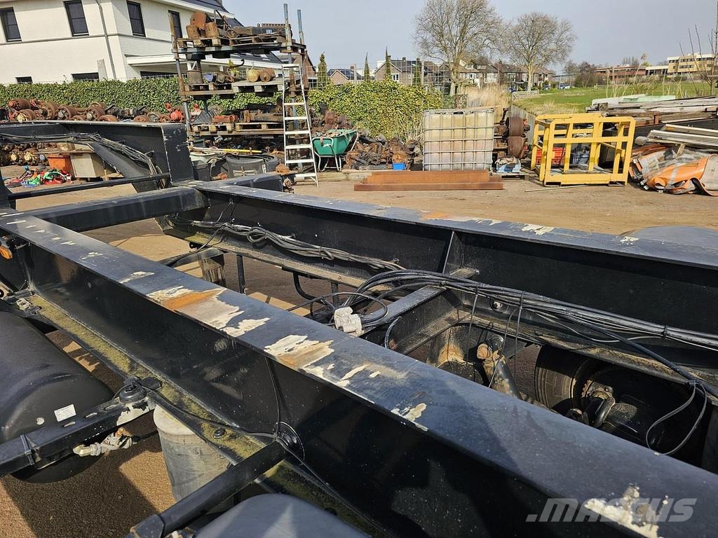 Fliegl SDS 350/ LOWLOADER 20 FOOT CONTAINER CHASSIS / BPW نصف مقطورات حاويات
