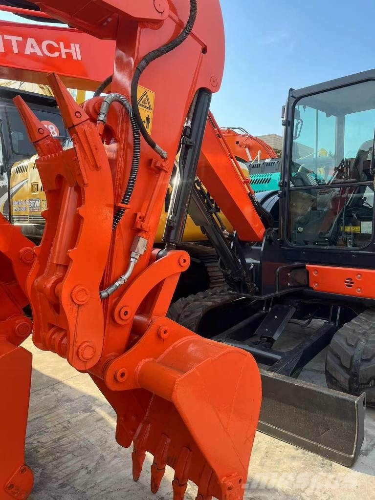Hitachi ZX 55 USR Minibagger < 7t