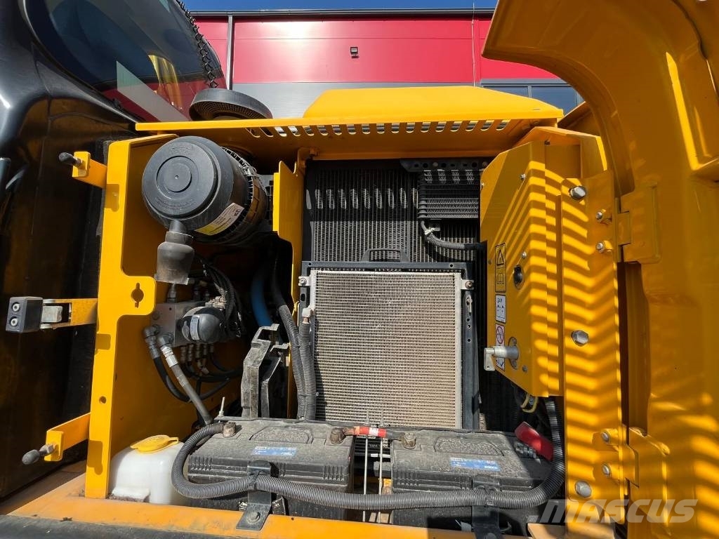 JCB JS145HD 4F Excavadoras sobre orugas